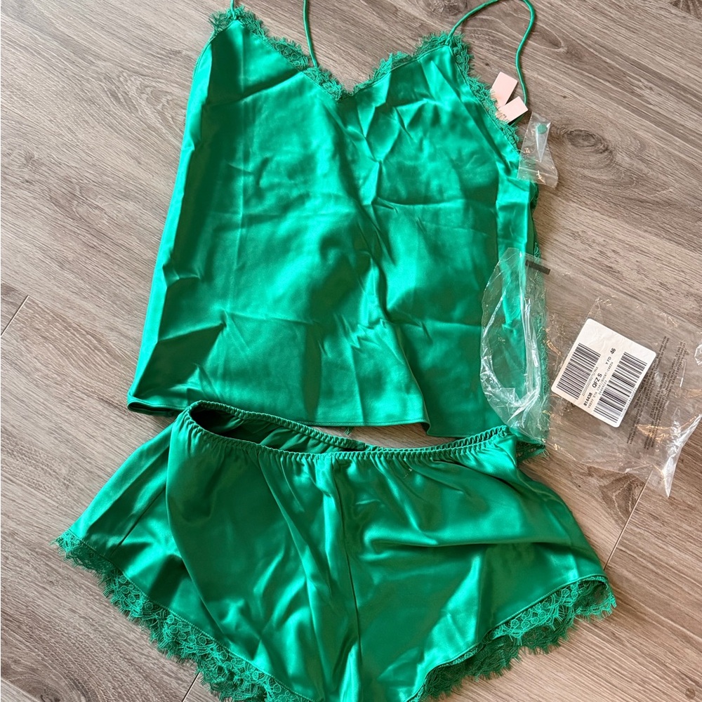 Victoria's Secret Green Satin Lace Cami & Short Pajama Set